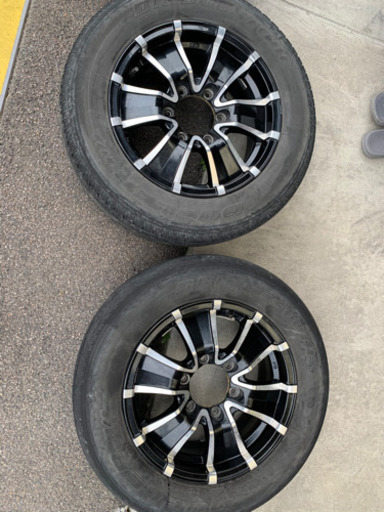 200系ハイエースアルミホイール　215/65/16