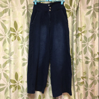 大量出品中☆ハイウエストパンツ　Sサイズ