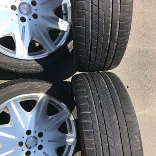 値下げしました。タイヤ、アルミホイール 19インチ ８Ｊ オフセット＋３８  PCD 114.3  5穴          の画像