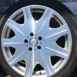 値下げしました。タイヤ、アルミホイール 19インチ ８Ｊ オフセット＋３８  PCD 114.3  5穴          の画像