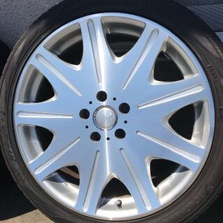 値下げしました。タイヤ、アルミホイール 19インチ ８Ｊ オフセット＋３８  PCD 114.3  5穴          の画像