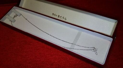 ネックレスプラチナ900 ｸﾛｽﾓﾁｰﾌ ﾀﾞｲﾔﾓﾝﾄﾞ0.2ｶﾗｯﾄ 値下げ