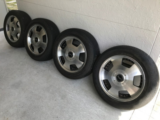 ブリヂストン　レーベンツァーン　17インチ　4本セット