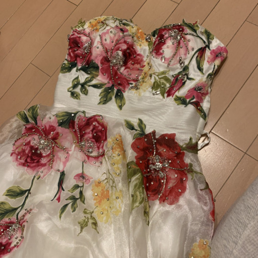 花柄ロングドレス