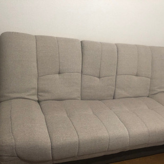 ソファーベッド　三人がけの画像