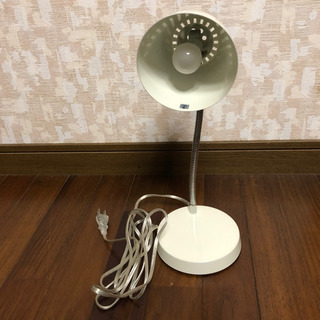 スタンド照明の画像