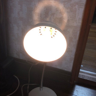 スタンド照明の画像