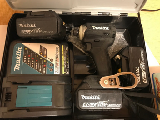 【お話し中】マキタ インパクトドライバー　TD171D フルセット‼️メンテナンス済み‼️バッテリー3個❗️