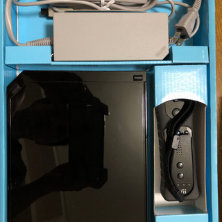 取引中_すぐに2人で遊べます。Wii本体セット+コントローラー+ヌンチャク+マリオカートなどの画像