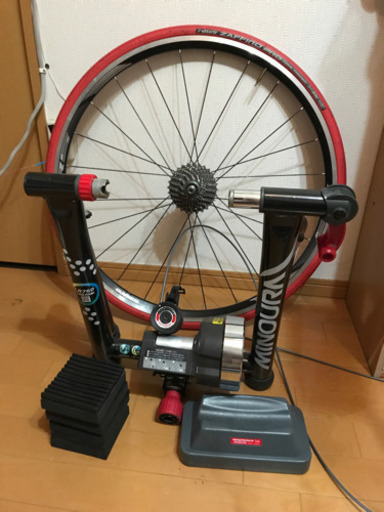 MINOURA LR760 固定ローラー セット