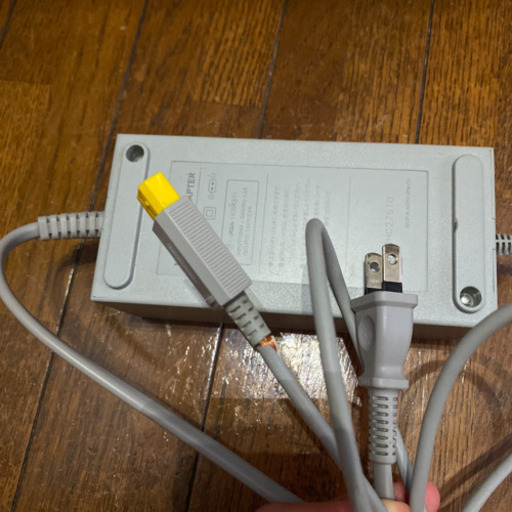 Wii U Wii ゲーム　本体とカセット9個　コントローラー等付