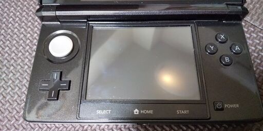 (取引中)任天堂3DS本体とドラクエⅦ ソフト
