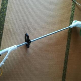 電動草刈り機