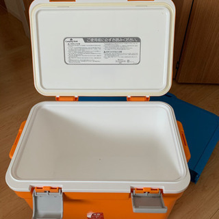 折り畳みテーブル　クーラーボックス　セットの画像