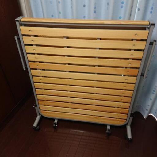 ベッド【折り畳み  すのこ】