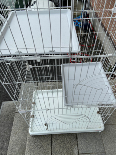 GWセール/ 猫 ケージ キャットケージ 3段 大型 おしゃれ 猫ケージ ゲージ キャットケージ3段 ホワイト アイリスオーヤマ