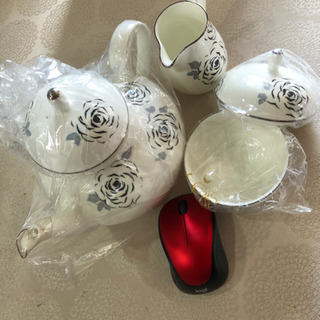 黒川紀章　ティーボットセット