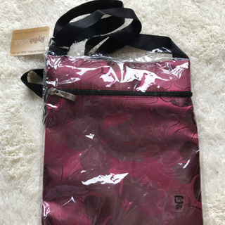 新品 ショルダーバックの画像