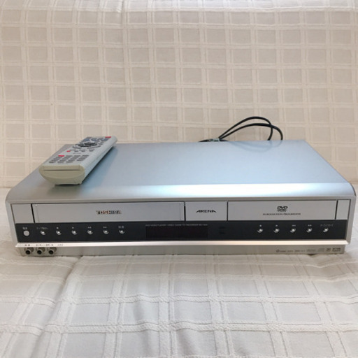 【AVケーブルおまけ】ビデオVHS DVD録画再生可／TOSHIBA SD-V400 VTR一体型DVDプレーヤー