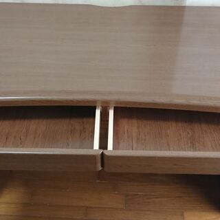 机とチェスト　差し上げますの画像