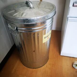 無料　おバケツ　ゴミ箱45L　引き取りのみ
