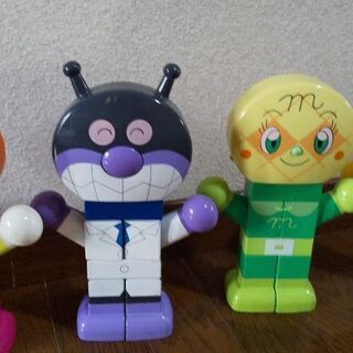 アンパンマン、キティちゃん  急！