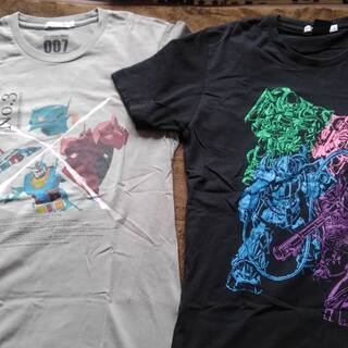 ガンダム ３０周年記念 UT コラボ Ｔシャツ Ｓサイズ ２枚セ...