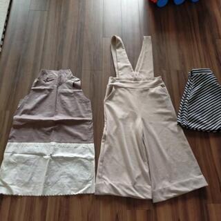 レディース服まとめ売りです。