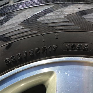 WJ40グランドチェロキー用ホイール タイヤ 4本の画像