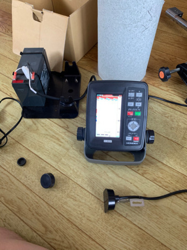 こちらも今だけ！1万円値引きします‼️お買い得‼️格安GPS付魚群探知機バッテリーセット‼️