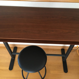 【最終お値下げ】美品！カウンターテーブル（カウンターチェア１脚付）の画像