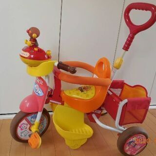 決まりました。アンパンマン　三輪車