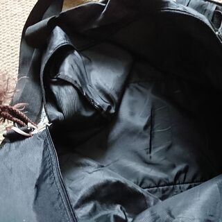 これからの季節必要❗adidas旅行用バック５月23日まで(決まりました)の画像