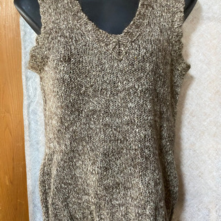 CECIL McBEEの画像