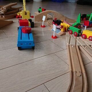 木製レール玩具の画像