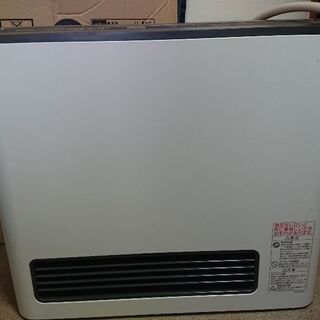 今の季節だからお得❗大阪ガスファンヒーター都市ガス用新品同様‼️...