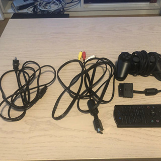 プレイステーション2本体一式の画像