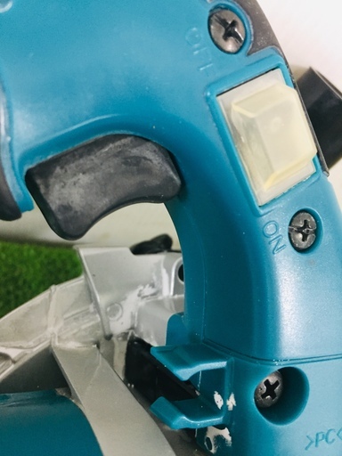 マキタ 5205FX 防じん丸ノコ【リライズ野田愛宕店】【店頭取引限定】【中古】