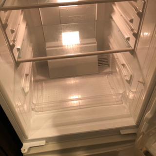 シャープ　冷蔵庫（左右開き選択可能）の画像