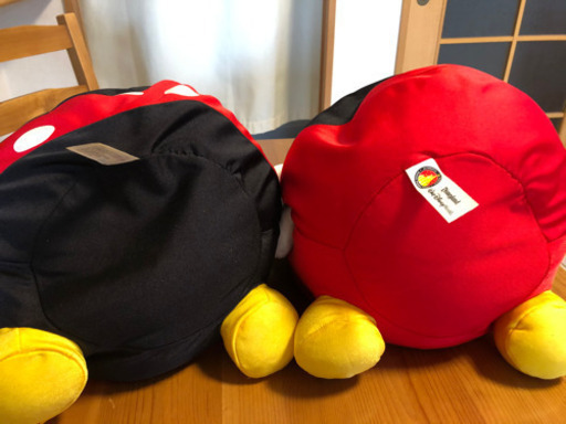 美品✨ミッキー＆ミニービーズクッションぬいぐるみ✨公式