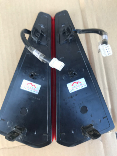 ヴォクシー　メテオ  METEO リフレクター