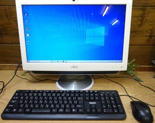 ≪ZOOM対応≫カメラ、マイク内蔵【一体型２０インチ液晶中古パソコン】メモリ8GB★新品SSD240GB★動作スムーズ★Windows10