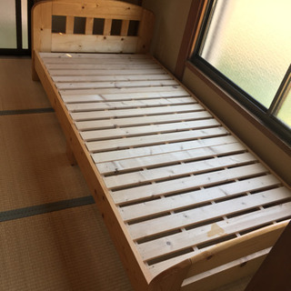 受け渡し者決定しています。 スノコベッド