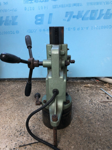 日立工機 磁気ドリルスタンド US13