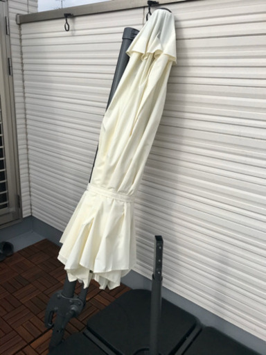 ガーデン ハンギング パラソル アイボリー 294cm 折りたたみ