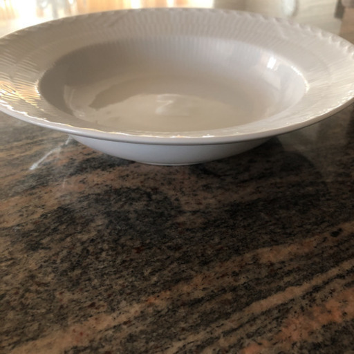 公式 ロイヤルコペンバーゲン ボウル、プレート 美品！ロイヤル