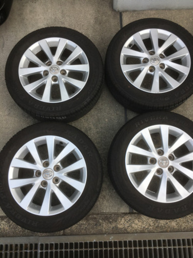 【取引終了】　トヨタ　アイシス　プラタナ純正　16インチ　夏用タイヤ付