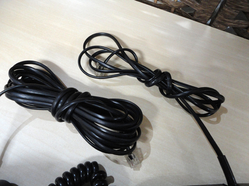 昭和レトロ TOSHIBA/東芝 黒電話 600-A2 ダイヤル式電話機 2台セット 動作OK！ 日本電信電話公社  札幌市 白石区 東札幌