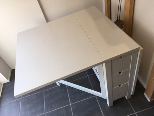 NORDEN ノールデン  ゲートレッグテーブル　ホワイト