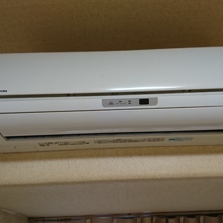 エアコン3台、下駄箱、屋外倉庫 まとめて引き取っていただける方限定